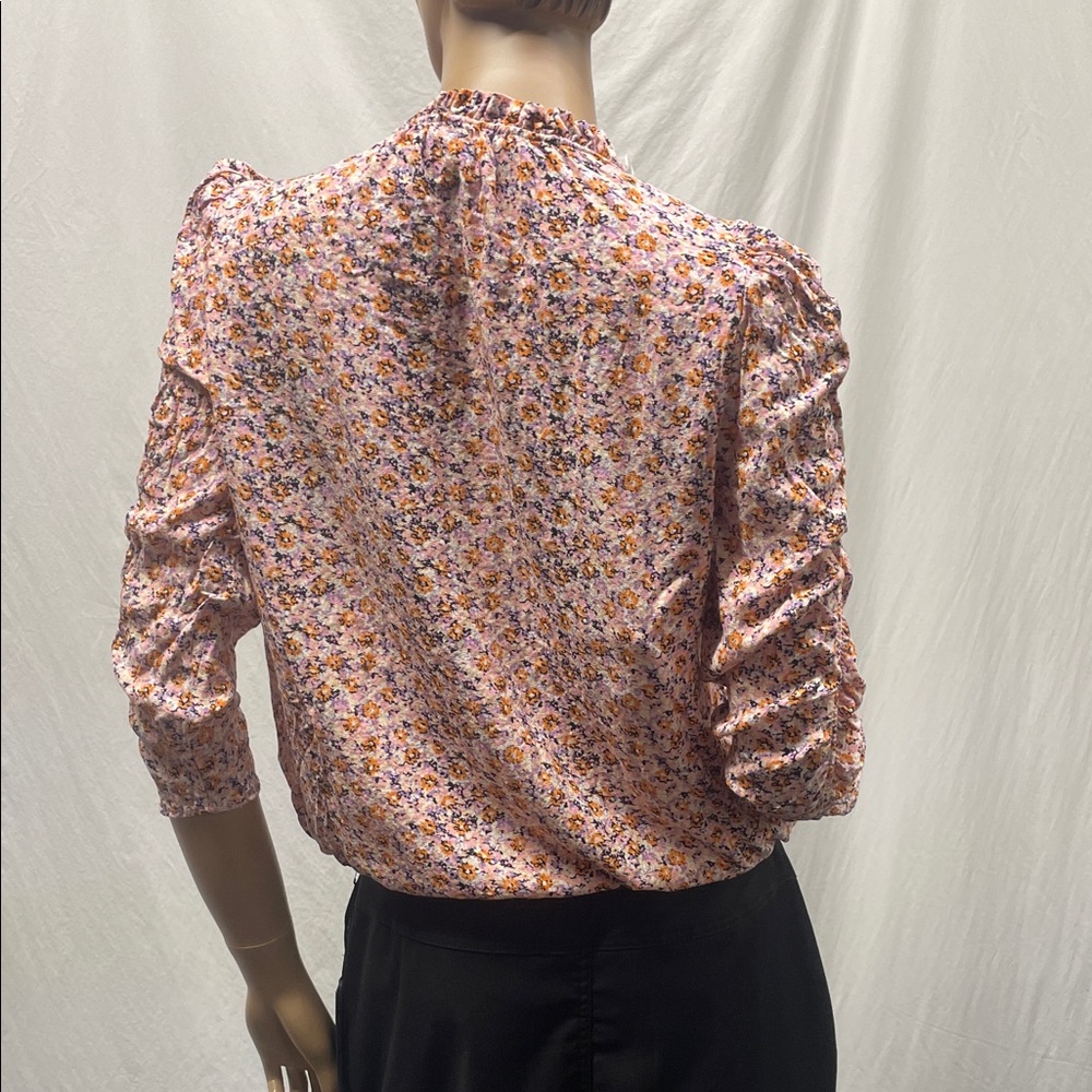 Rose + Olive Women's Pink Floral 3/4 Gathered Sleeves Blouse - Picture 6 of 8